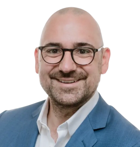 Adrian Kerber - Freiberuflicher Managementberater | Innovativer System Engineer - Profilbild