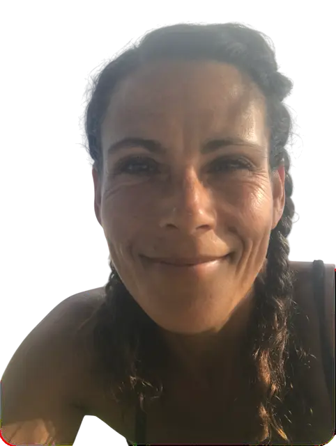 Andrea (“devi”) Wojtinek - Yoga- & Körperarbeit-Lehrerin & Fachfrau für Gastgewerbe und Tourismus - Profilbild