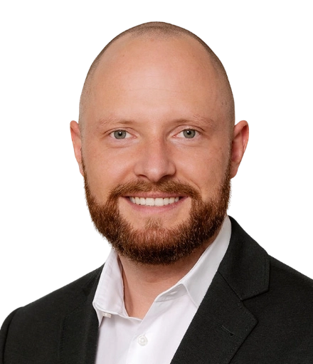 Bernic Gebhardt - Headhunter | Interim Recruiter | Freelance Recruiter - profile avatar