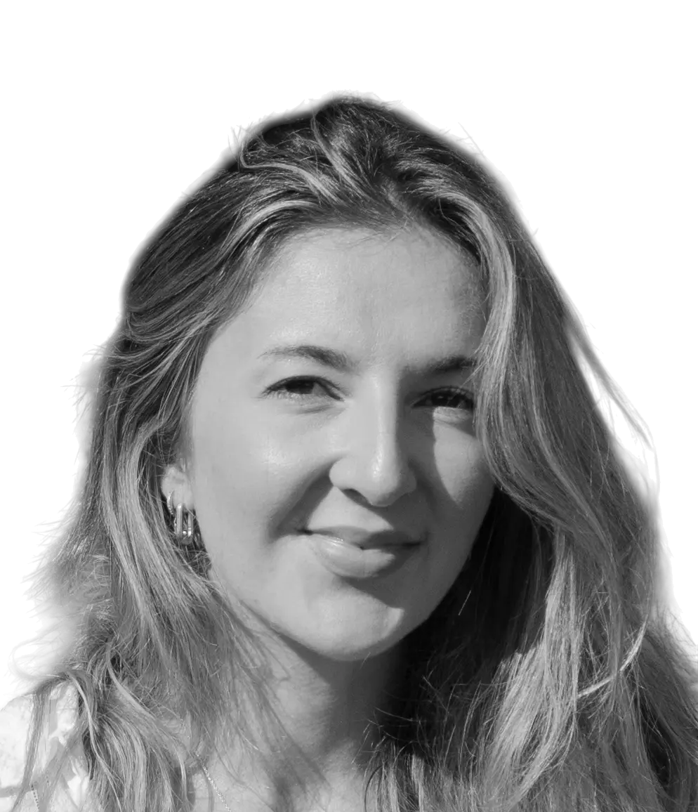 Laura (Dana) Leone - Self-employed Social Media Manager & Content Creator - profile avatar