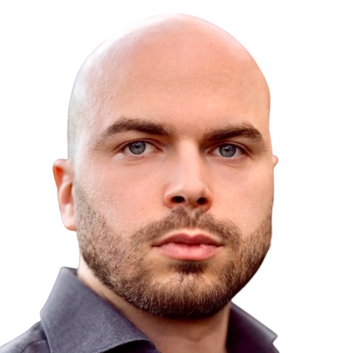 Lukas G.