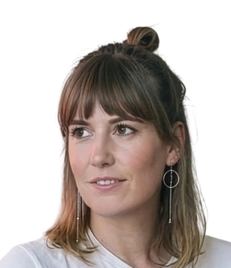 Marcela Grupp - Brand Design & Creative Director - profile avatar