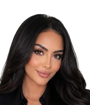 Mariam Ghadimi - BWL-Studentin mit Schwerpunkt Personalmanagement und Marketing - Profilbild