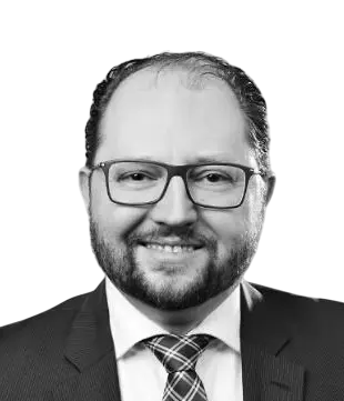 Marian Ludwig - IT Service Manager specializing in Change Management | Adaptive ServiceNow Developer - profile avatar