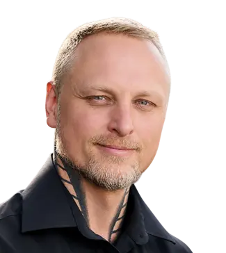 Paul K. - Kreativtechnologe | Technische 3D-Visualisierung & Animation | KI-Workflows - Profilbild