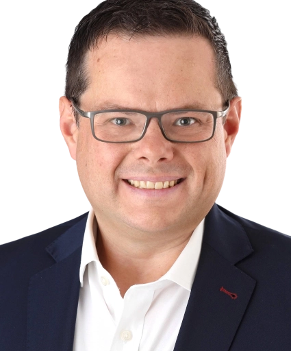 Ralf Zschieschang - Head of Supply Chain Management & Customer Service | Results-driven Warehouse Manager - profile avatar