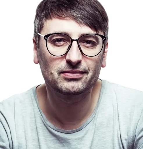 Robert S. - Art Direction, Brand Design, Concept & Production, UI & Digital - profile avatar