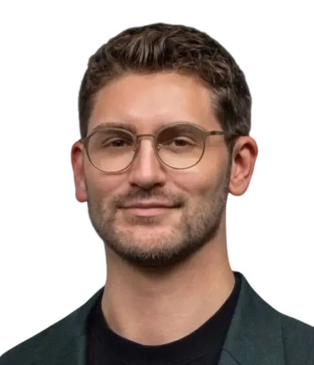 Sandro A. - KI-Innovationsleiter | Verbindet technische Vision mit geschäftlichem Nutzen im öffentlichen und privaten Sektor - Profilbild