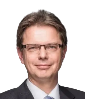 Stefan Schröder - Interim Direktor Finanzen / CFO - Profilbild