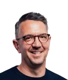 Stefan W.