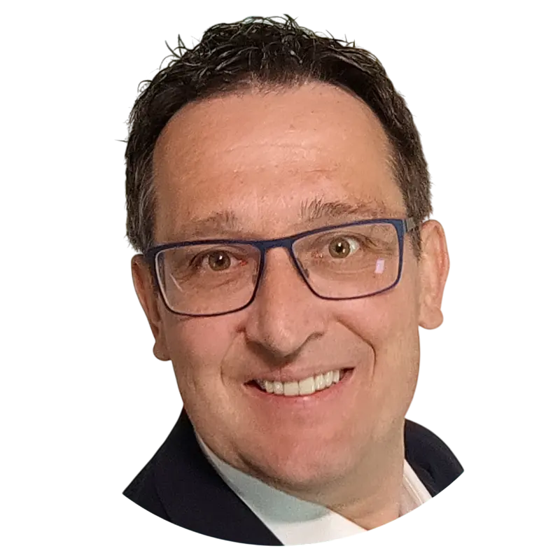 Tino Motschmann - Leiter Operations - Profilbild